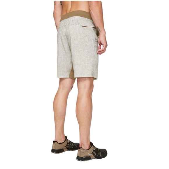 Lululemon T.H.E. Short 9" Medium Lined Liner Sunbleached Frontier Multi - Picture 2 of 10